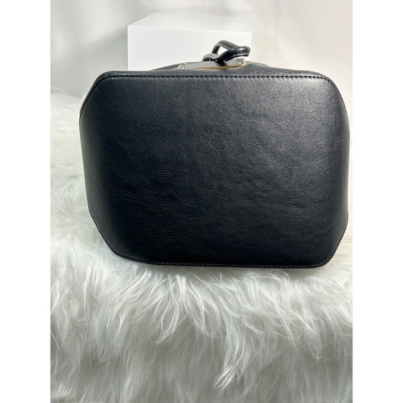 Marc by Marc Jacobs Black Leather Bucket Bag Standard Supply Workwear Gld Accent - Picture 10 of 11